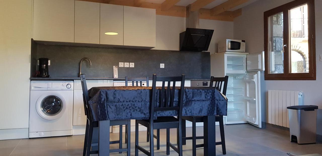 Ferienwohnung Grange De Caractere En Pierre Al Badiu La Llagonne Exterior foto