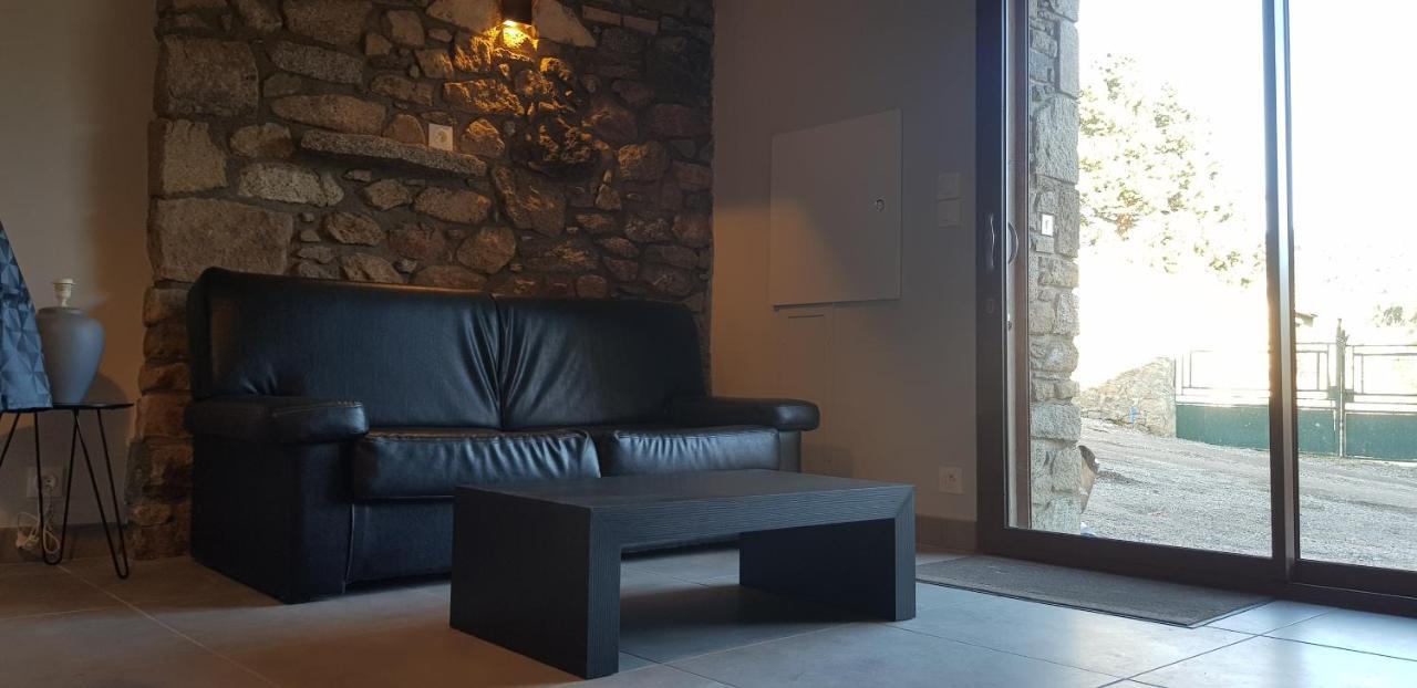 Ferienwohnung Grange De Caractere En Pierre Al Badiu La Llagonne Exterior foto